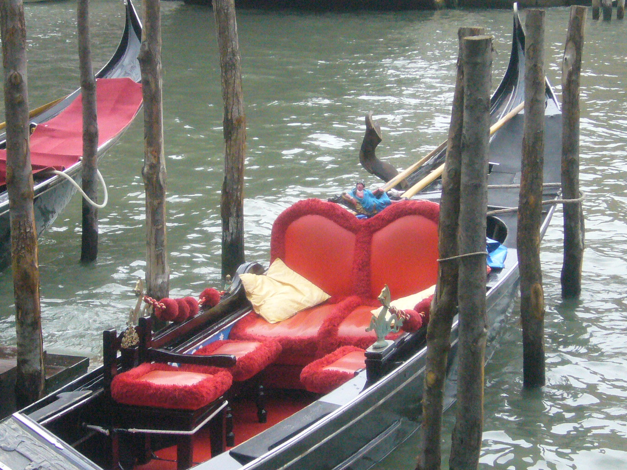 tipica gondola elegante