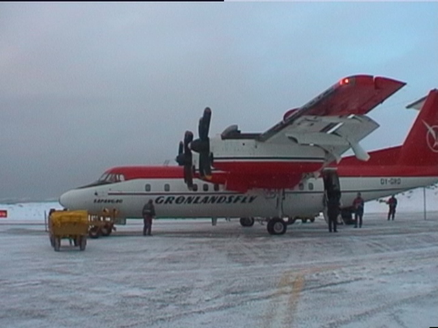 In volo da Kangerlussuaq a Nuuk, la capitale con Dash 6